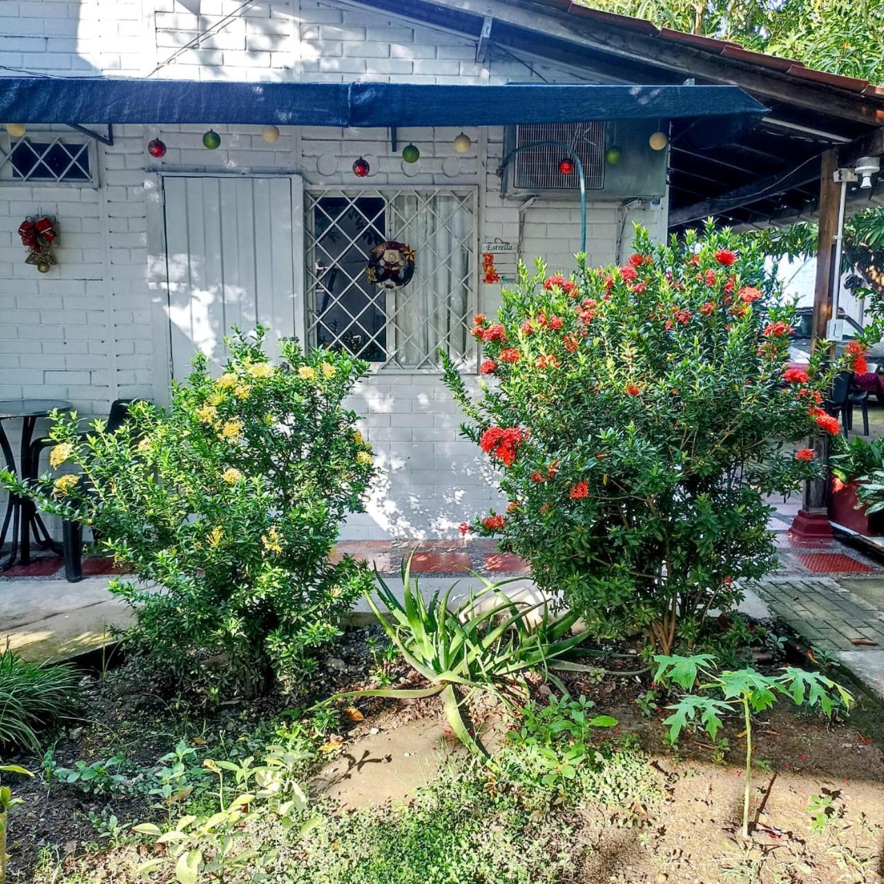 Hostal Corales Tolú 外观 照片